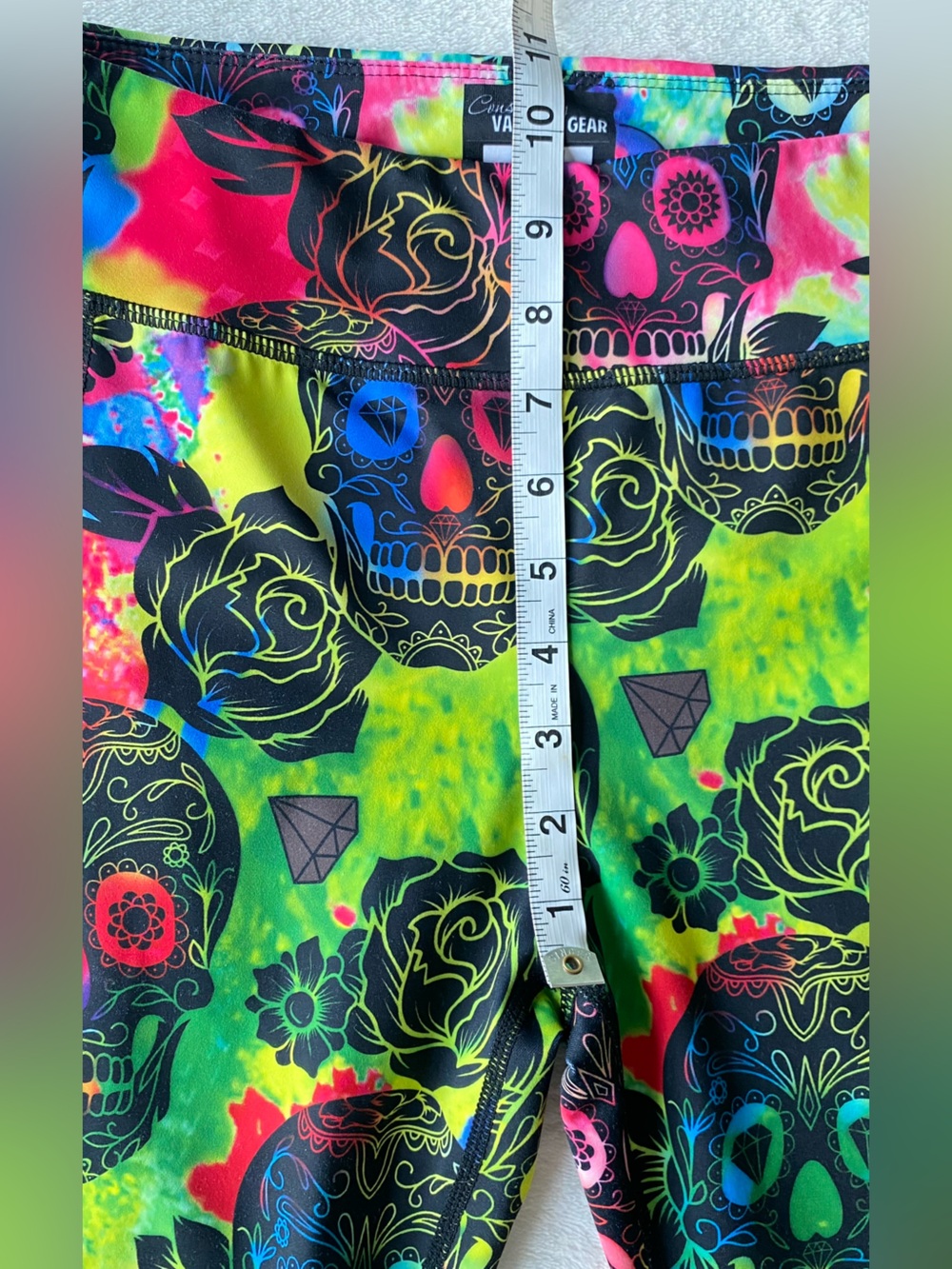 Constantly Varied Gear TIE DYE SKULL LEGGINGS Medium - Picture 11 of 16